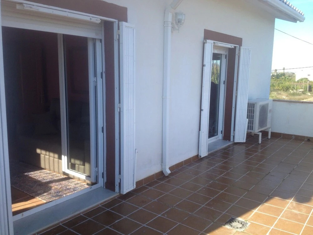 House With 4 Bedrooms in Oliva, With Wonderful Mountain View, Private
