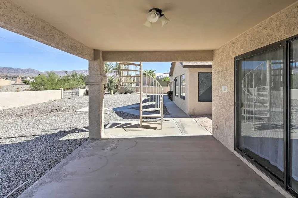 Modern Lake Havasu Retreat: Lake & Mountain Views!