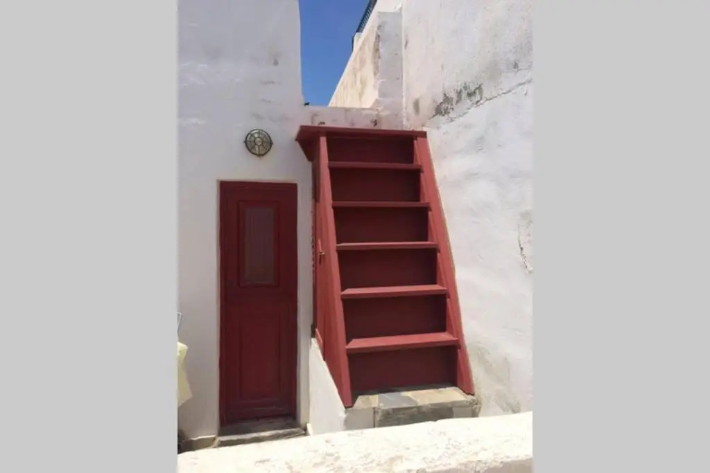 The Red-Fish House