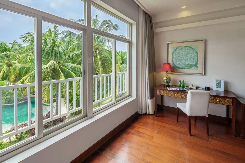 Huayu La Floret Resort Yalong Bay