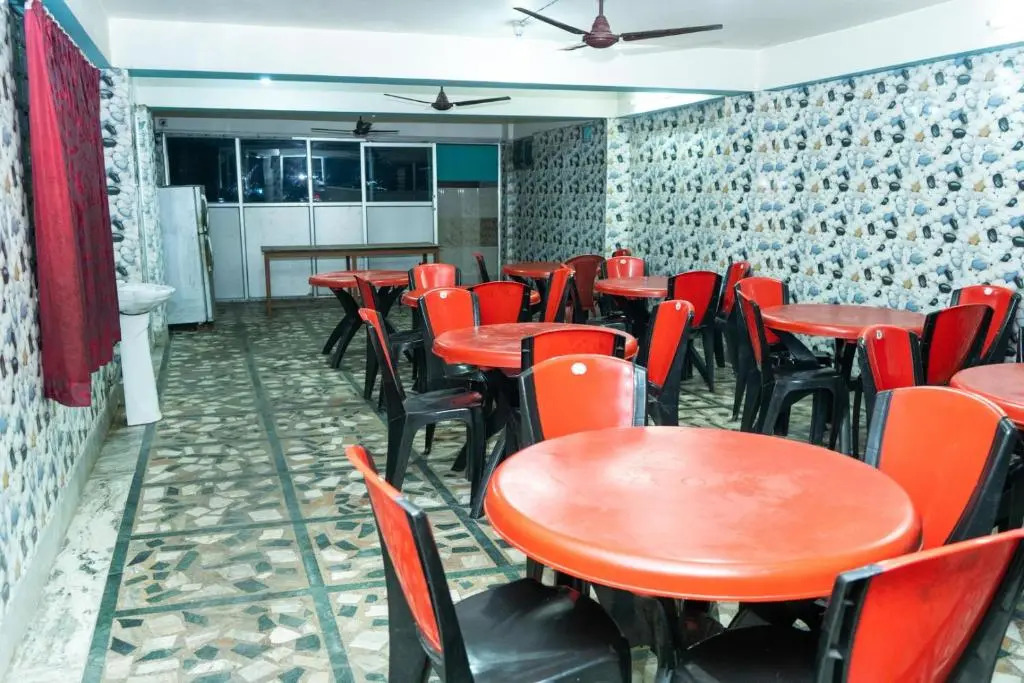 OYO 16064 Hotel Tirupati