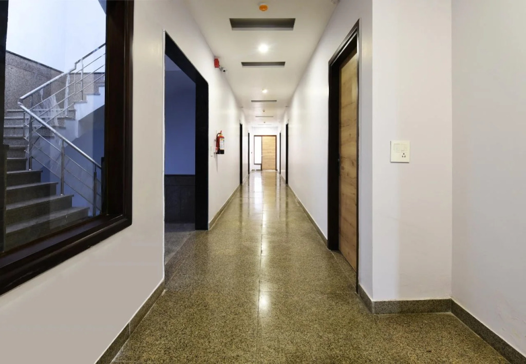 OYO 17336 Flagship Sector 23 Rohini