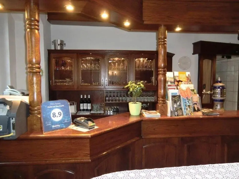 Hotel am Neumarkt