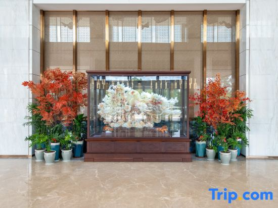 Weigang Supreme International Hotel (Beihai International Wharf Qiaogang Style Street)