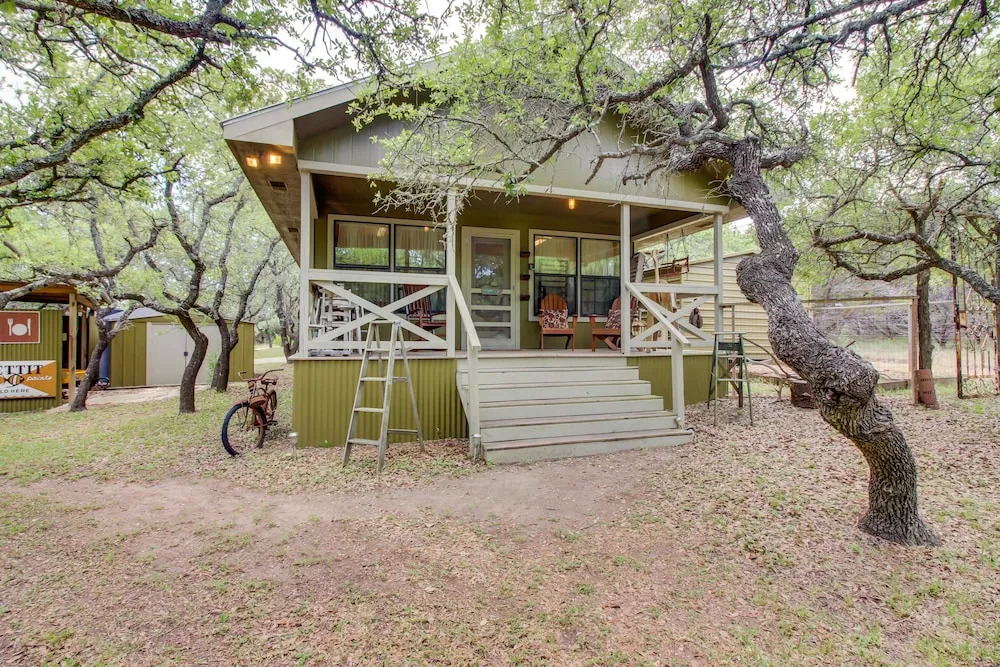 Whitetail Ridge Retreat