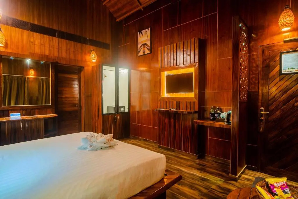 Coral Reef Resort & Spa, Havelock
