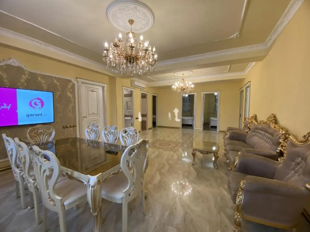 AL SHEIKH 5 BEDROOM LUXURY APARTMENT 1