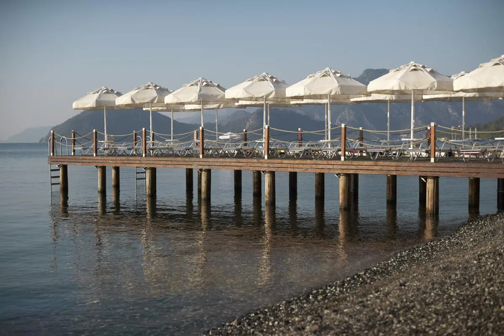 Emre Beach & Emre Hotel