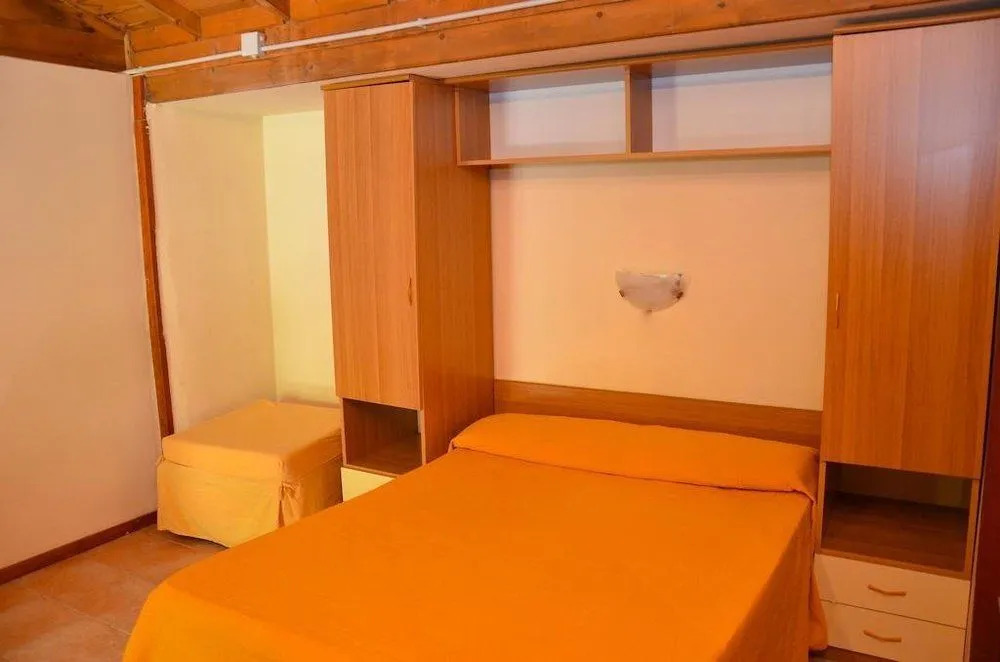 Villaggio Faro Punta Residence Hotel