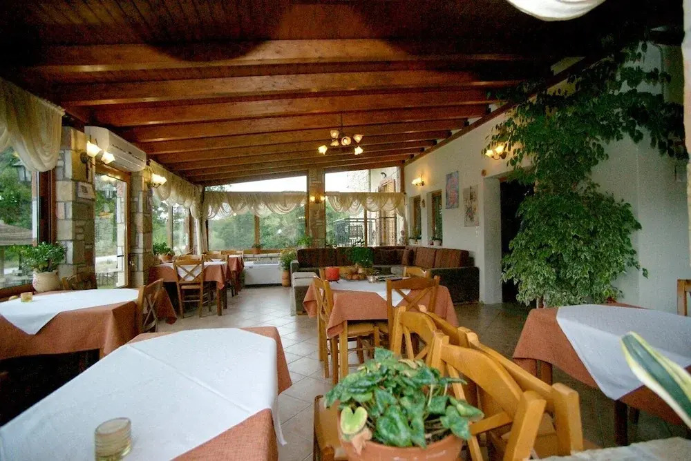 Orama Hotel - Serene Lake Plastira Retreat with Stunning Views