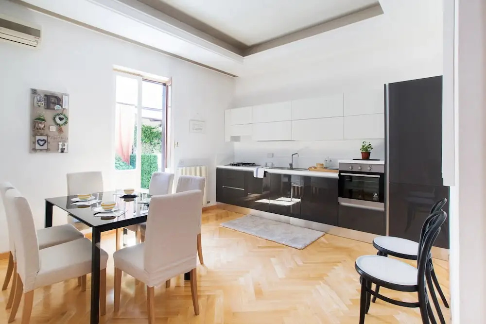 Monti Colosseum Accommodation