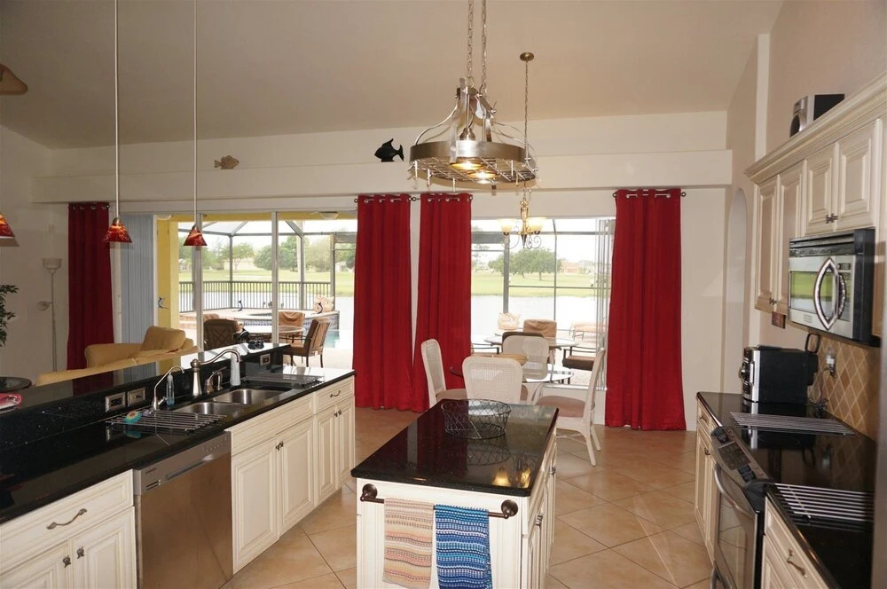 Villa Coral Fairvew