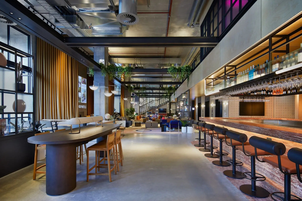 Moxy Sydney Airport
