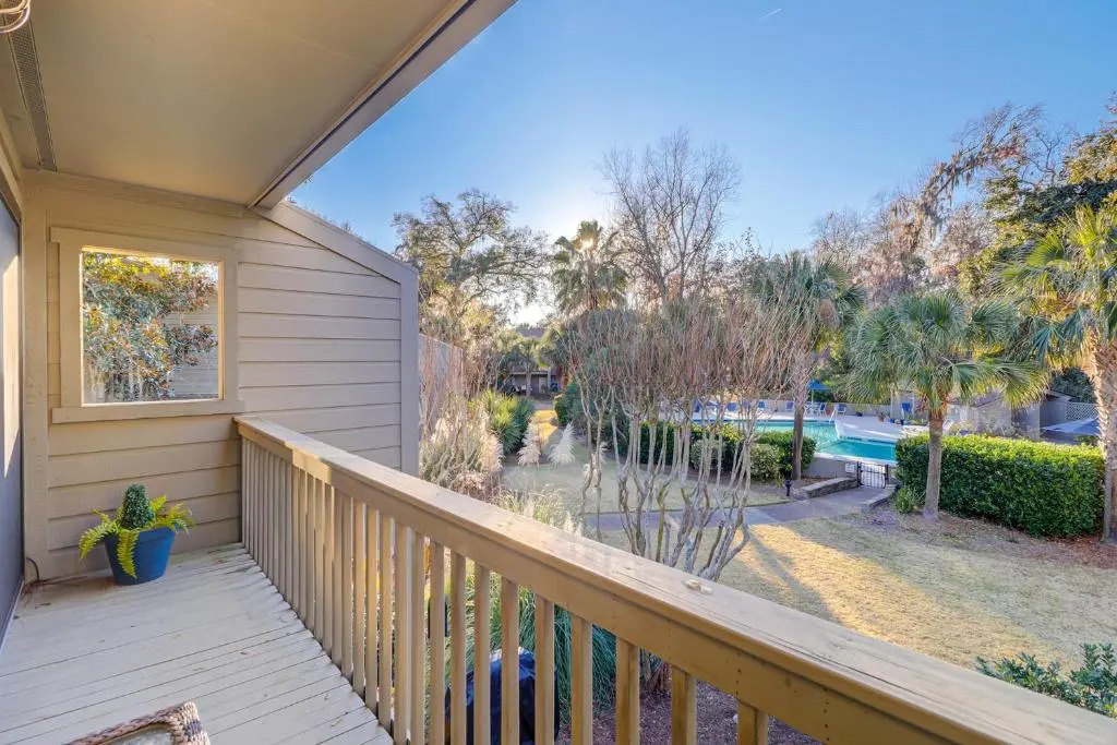 19 Sailmaster 3 BR Condo Shipyard Pool