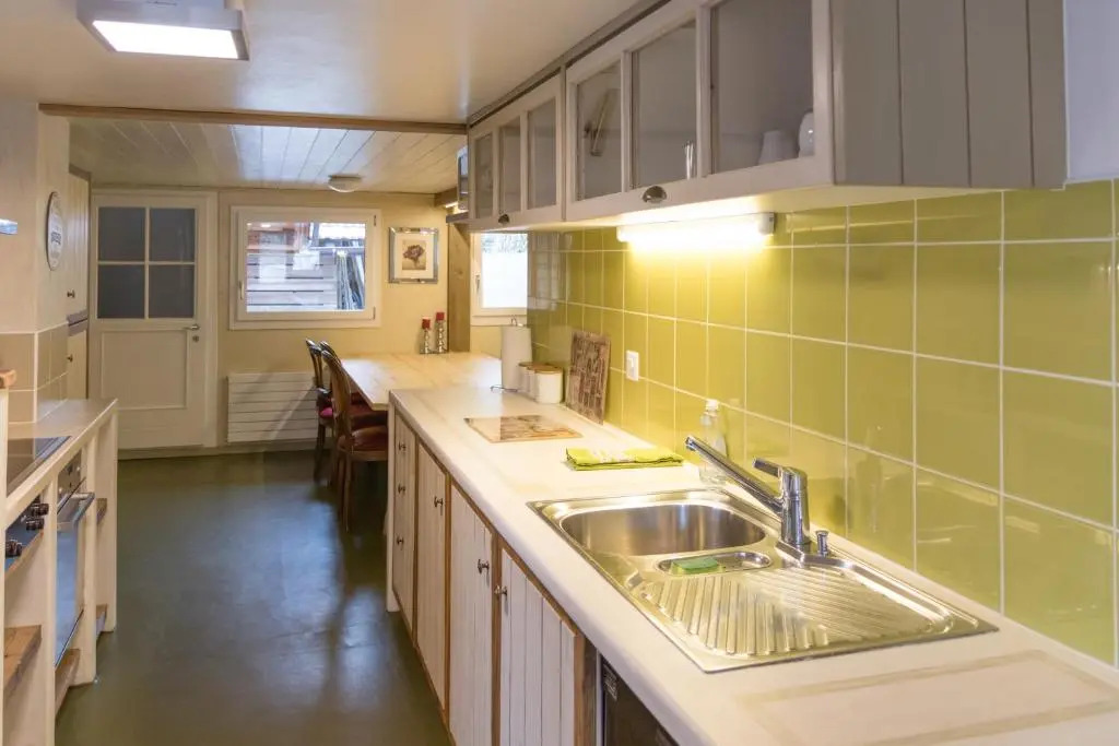 Lakeview Family Apartment