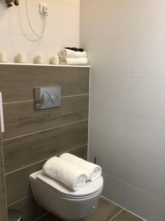 Euro Apartments