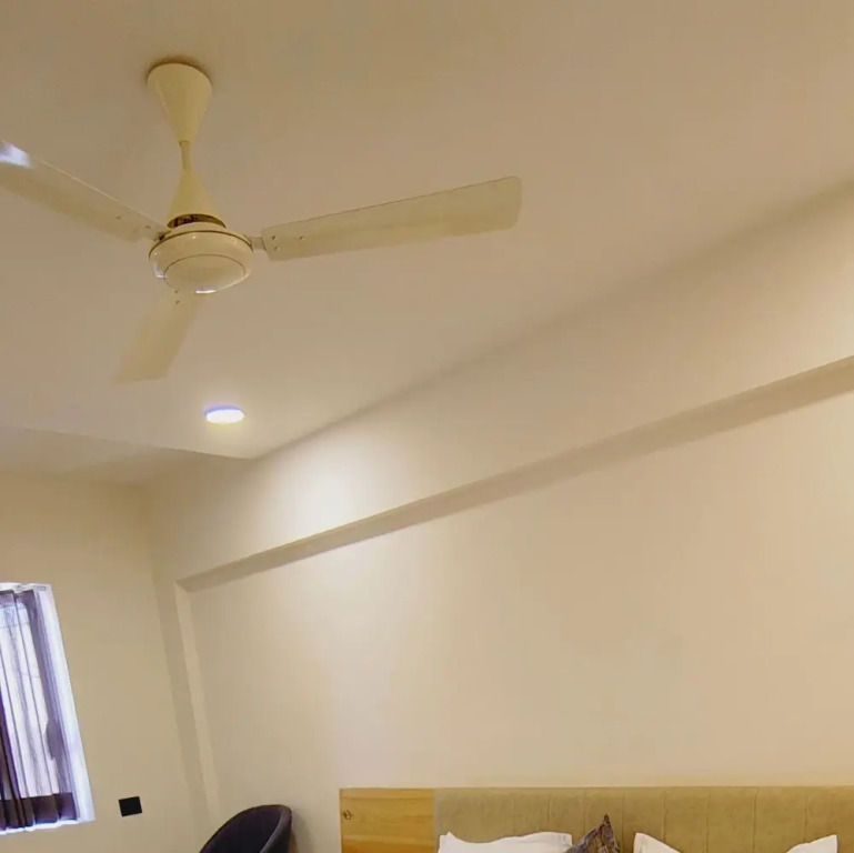 Hotel Royal Manor-Rajkot