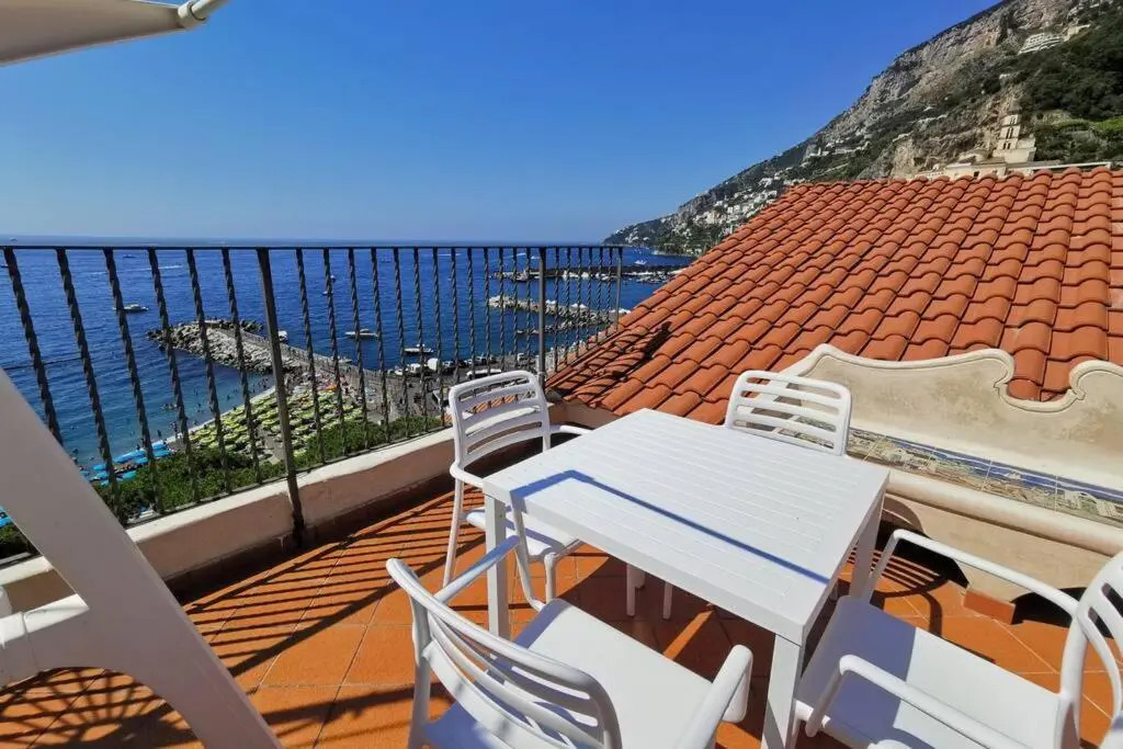 Mamma Rosanna 2 - Studio flat in Amalfi with terrace