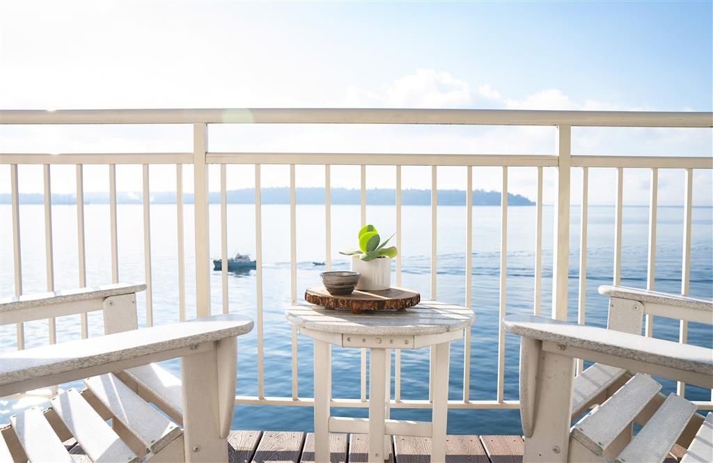 The Edgewater, a Noble House Hotel