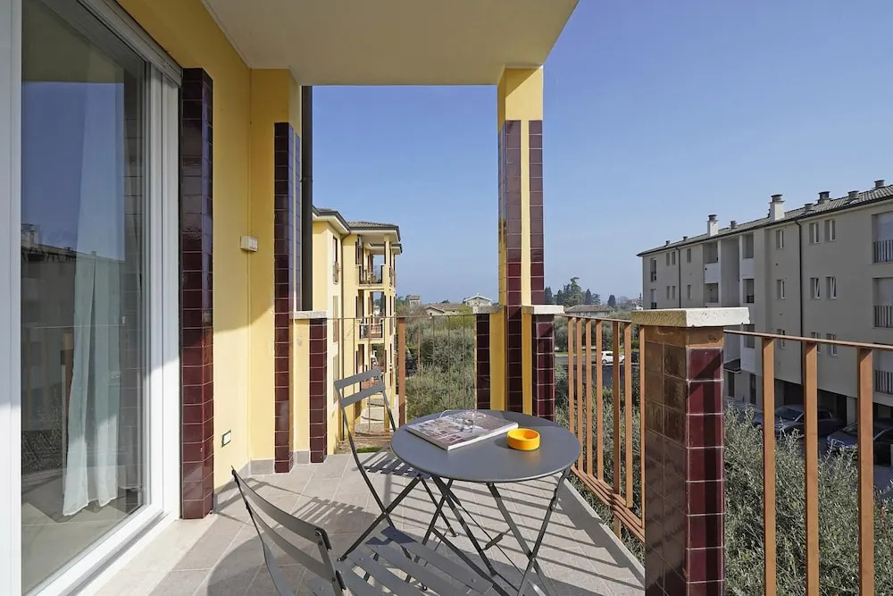 Sunshine Apartment by Wonderful Italy