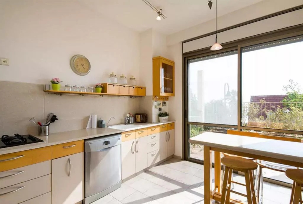 Beit Nurit