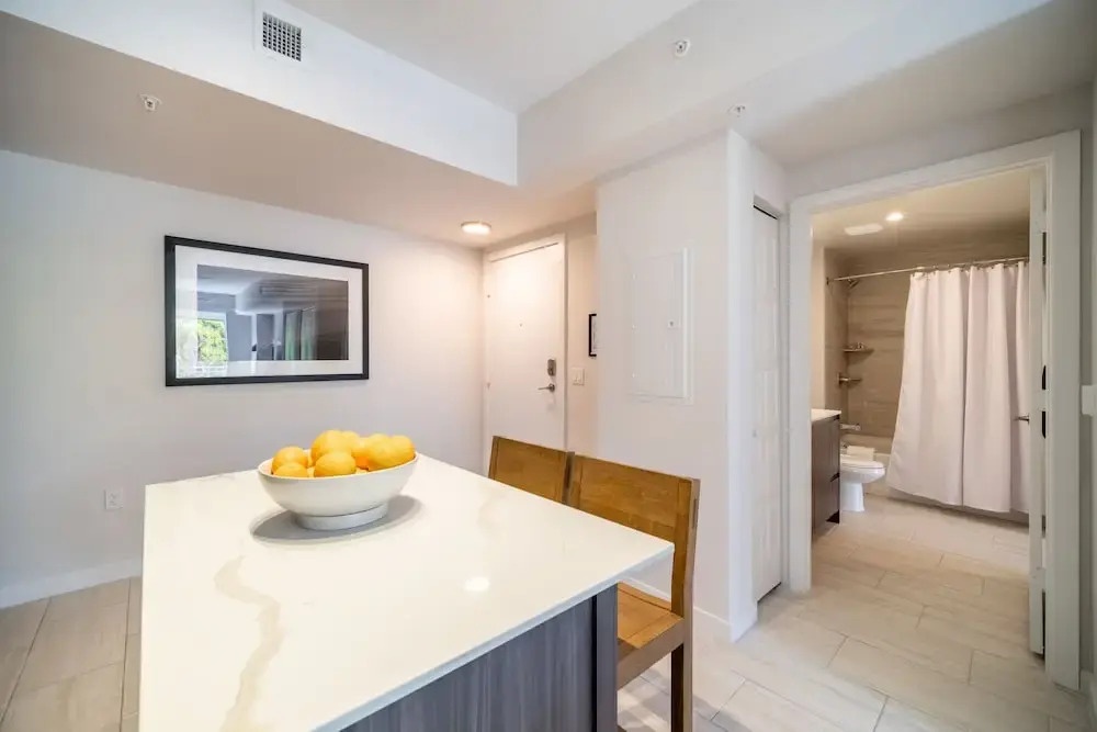 Chic Apartments in the heart of Dadeland