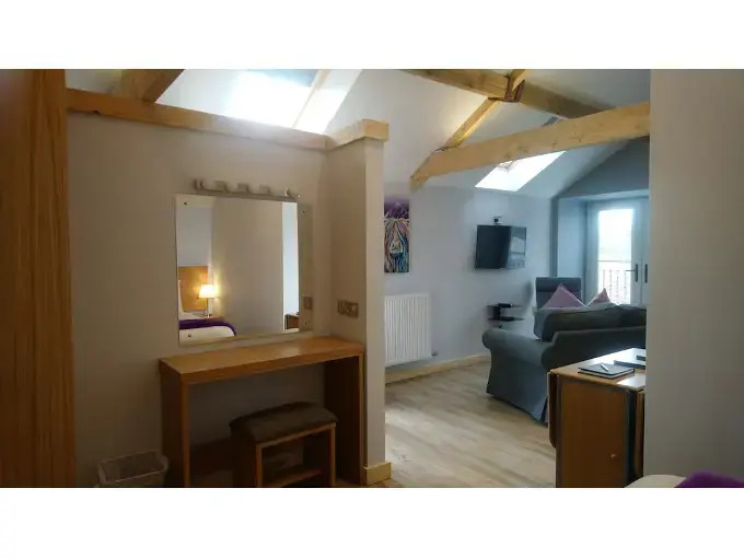 The Stables Upper Cottage 7