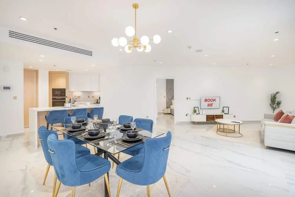 2 Bedroom With Beautiful Full Palm Waters Views