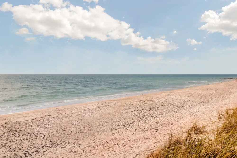 Sunset Beach W/ Pool & Gulf-view Rooftop Deck 4 Bedroom Home