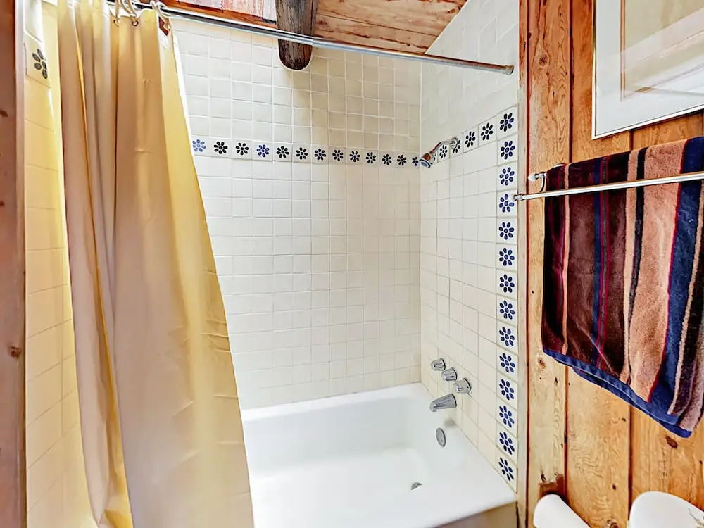 68 Winding Road House 2 Bedrooms 1 Bathroom Home