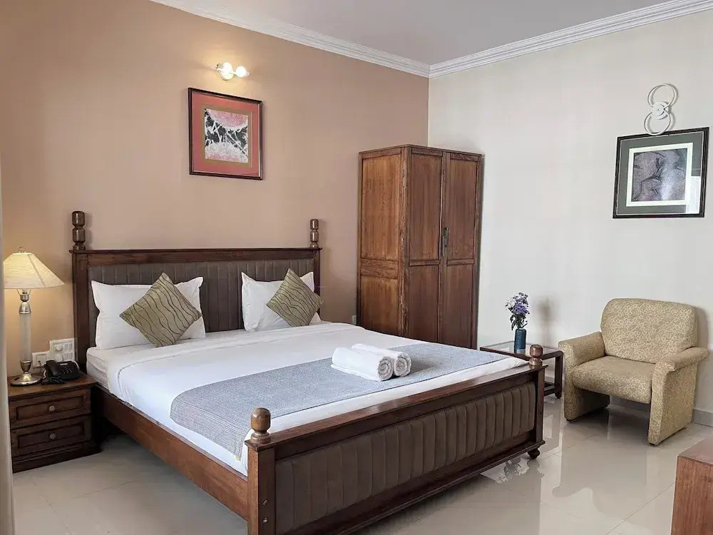 Q 23 Resort Candolim Beach