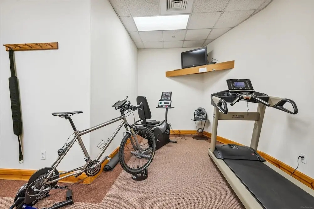 Corral 309w 3 Bedroom Condo by RedAwning