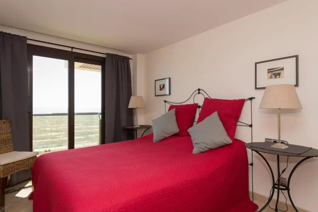 Puerto de la Duquesa Marina Castillo, Luxurious frontline beach 3 bedrooms MC334
