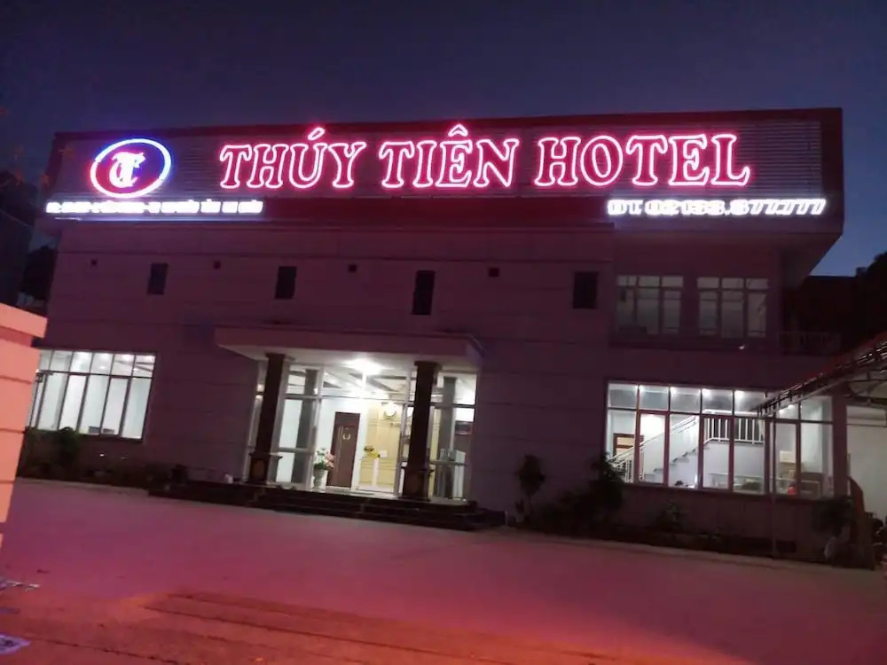 Thúy Tiên Hotel LC - by BAY LUXURY