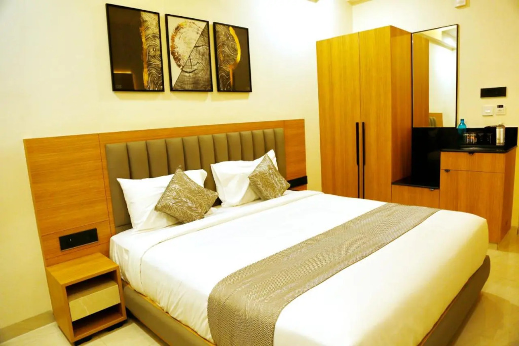 Oak Business Hotel