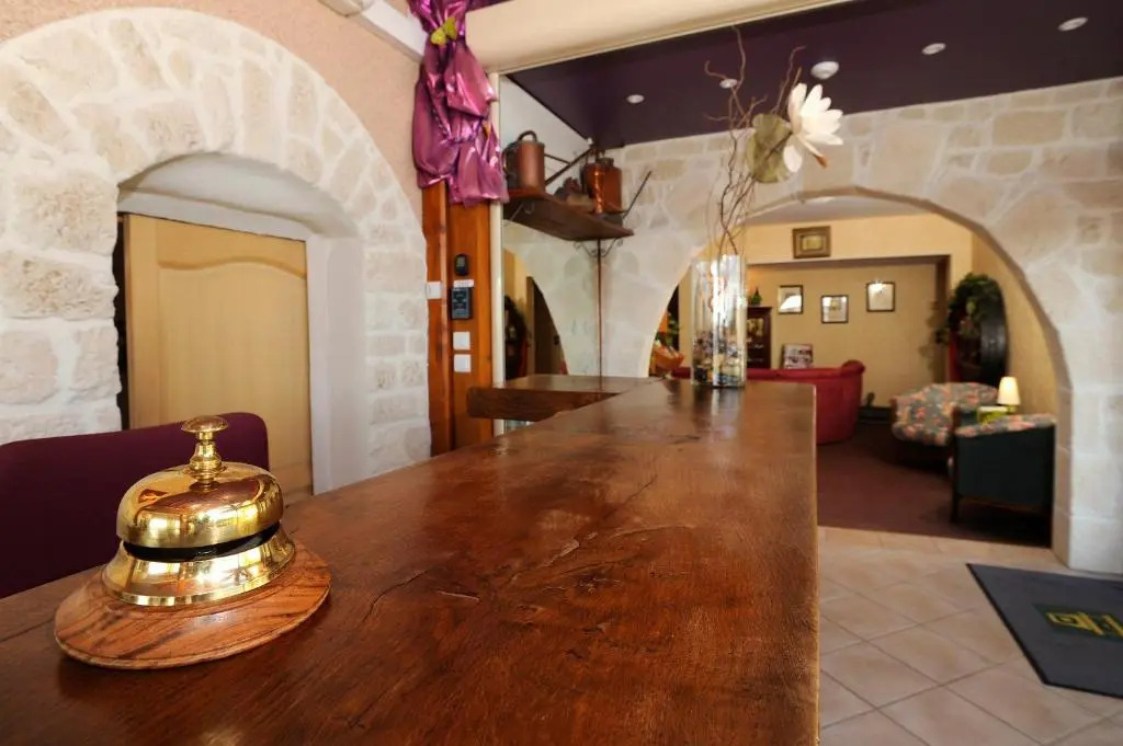 Logis Hotel Des Grands Vins