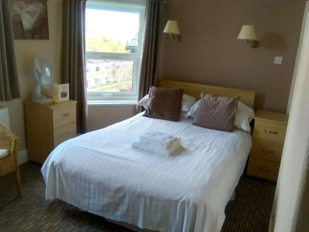 Dalesgate Hotel - Self Check In