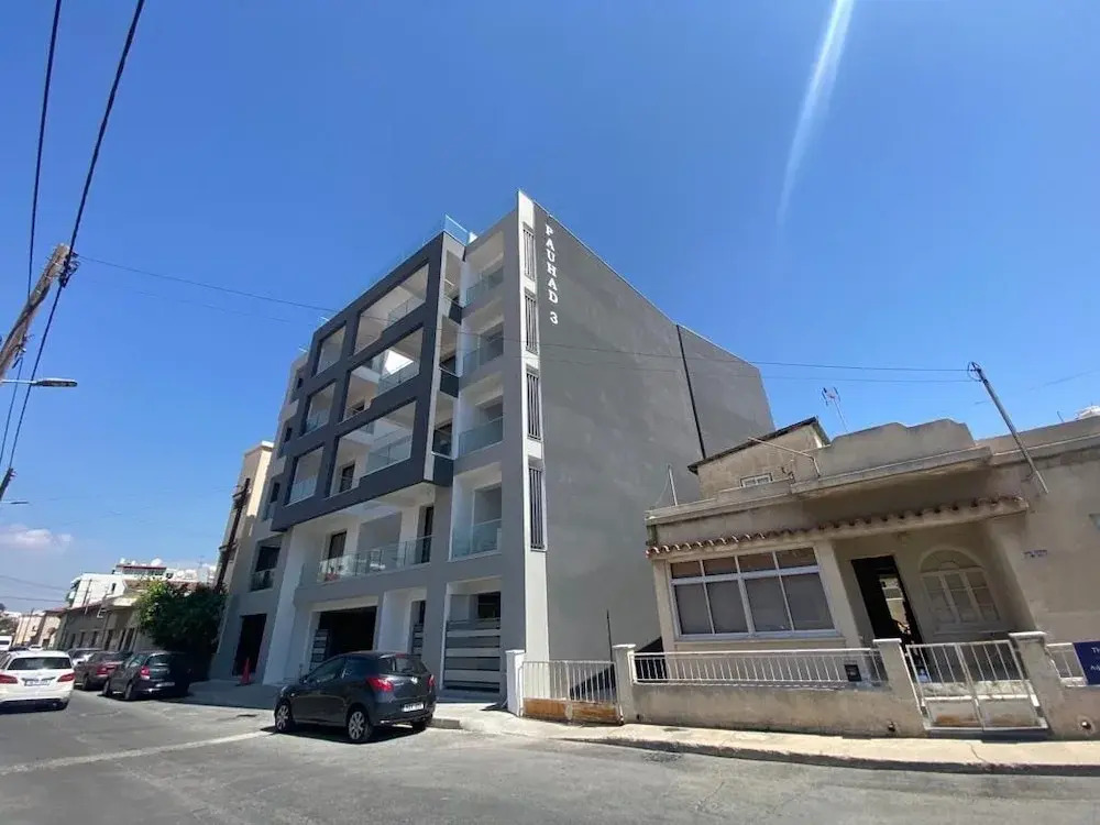 Pauhad 3 - Larnaca Studios & Apts