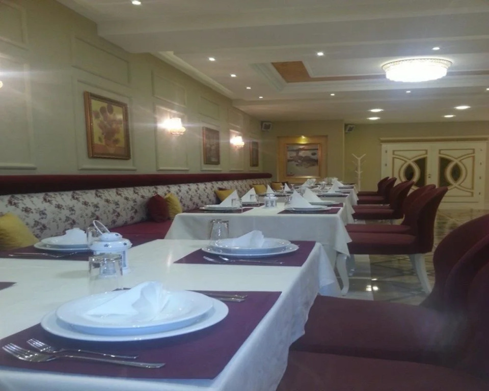 Nafron Hotel