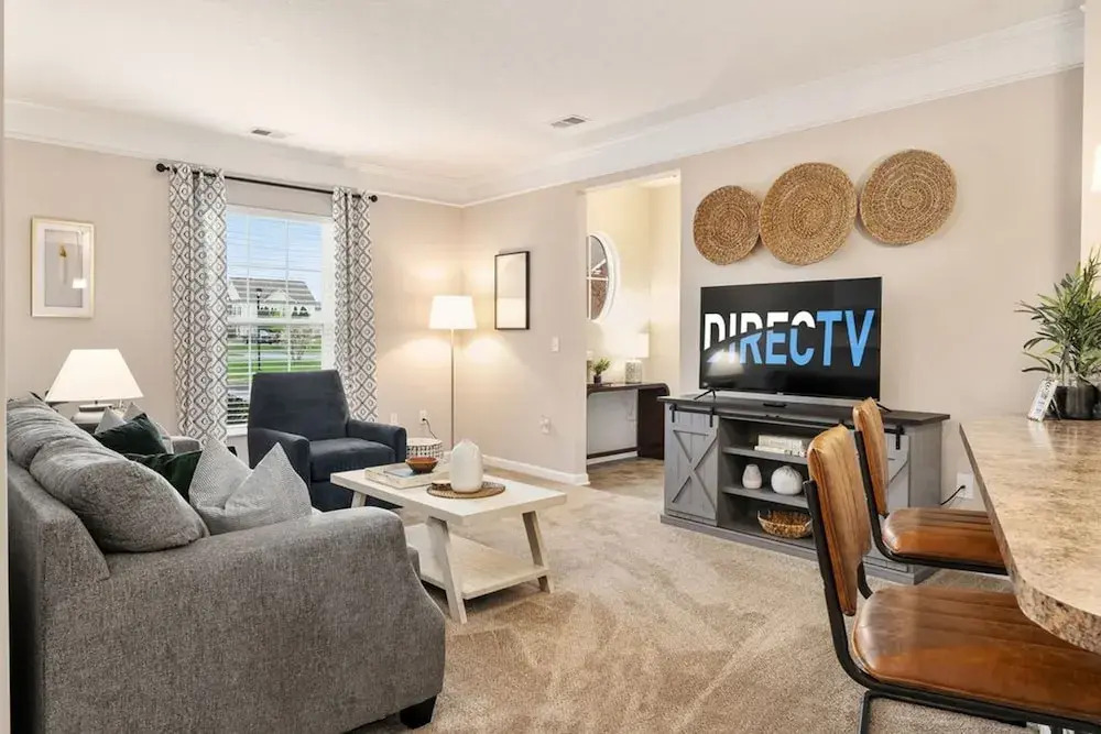 Ground Floor 2BR w Lux Amenities At Albany Glen