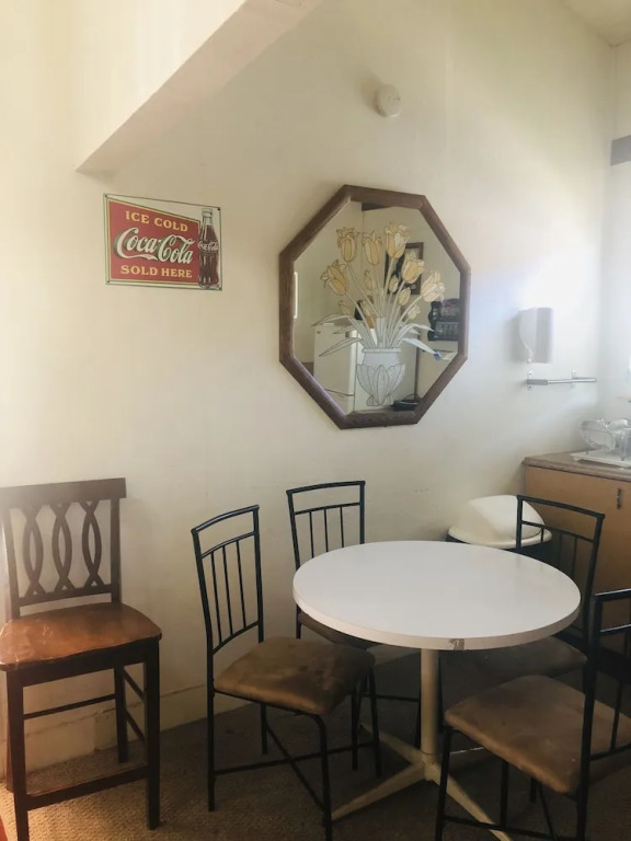 WILLIAMS AZ HOSTEL