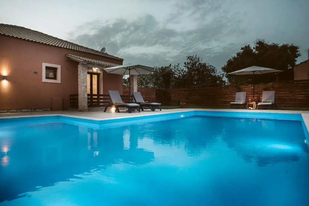 Villa Astron