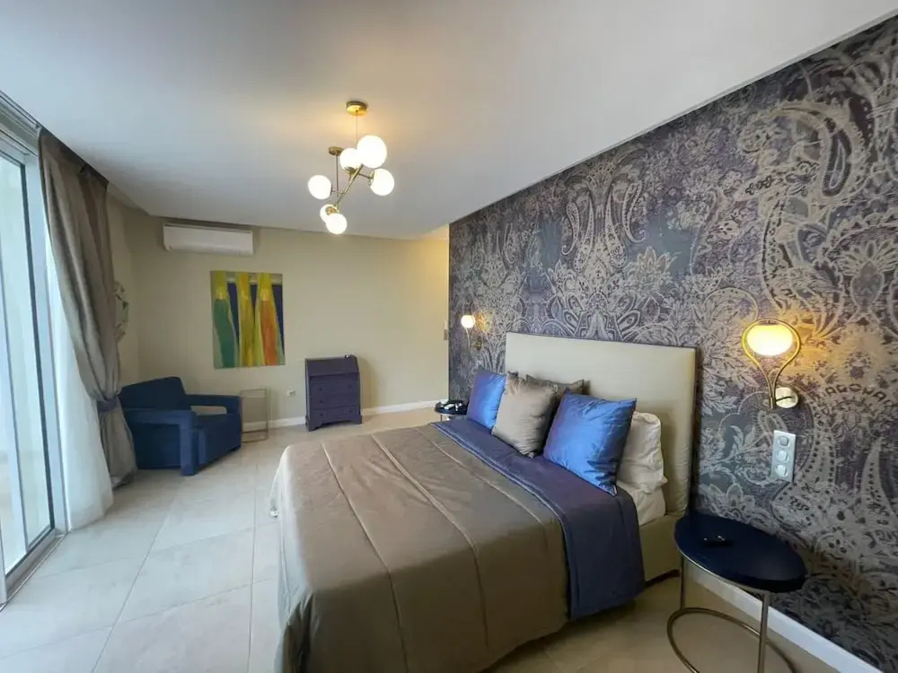 Villa Italia Somone Luxury Hotel