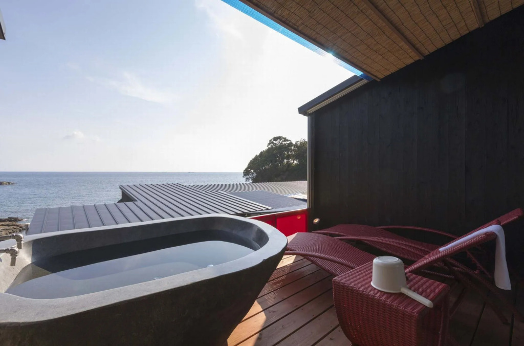XYZ Private Spa and Seaside Resort