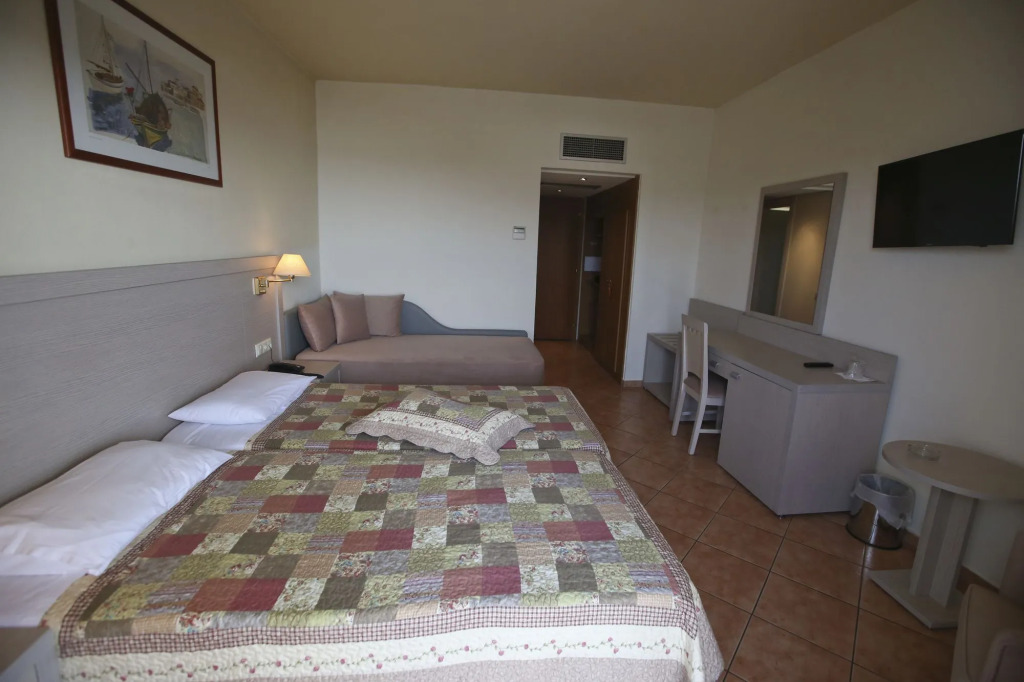 Oceanis Hotel