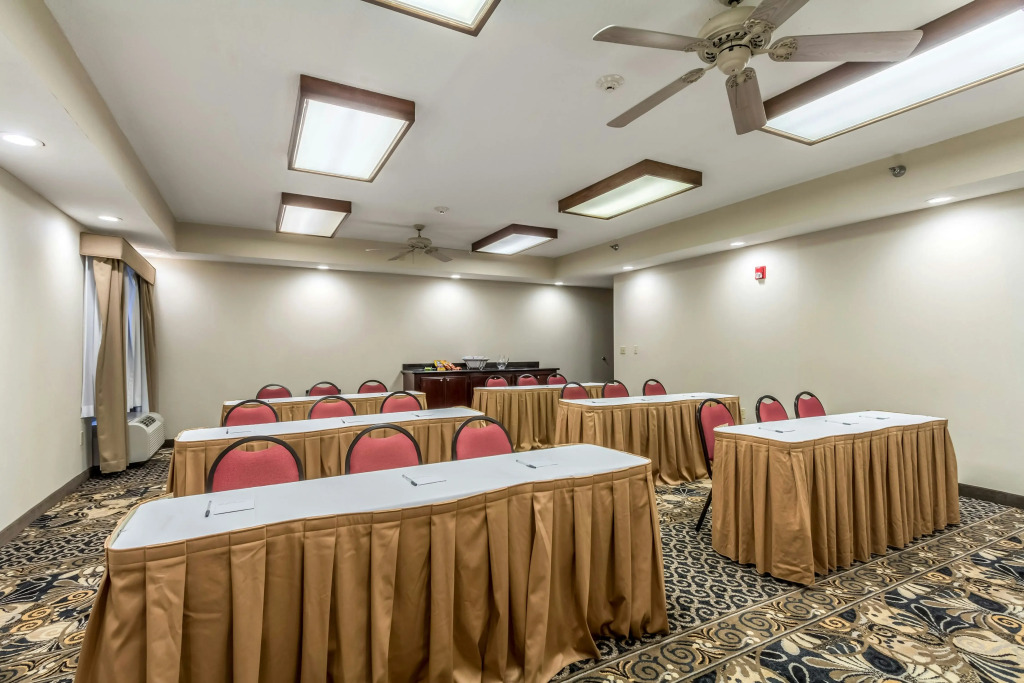 Hampton Inn Jackson Pearl Intrntl Airport