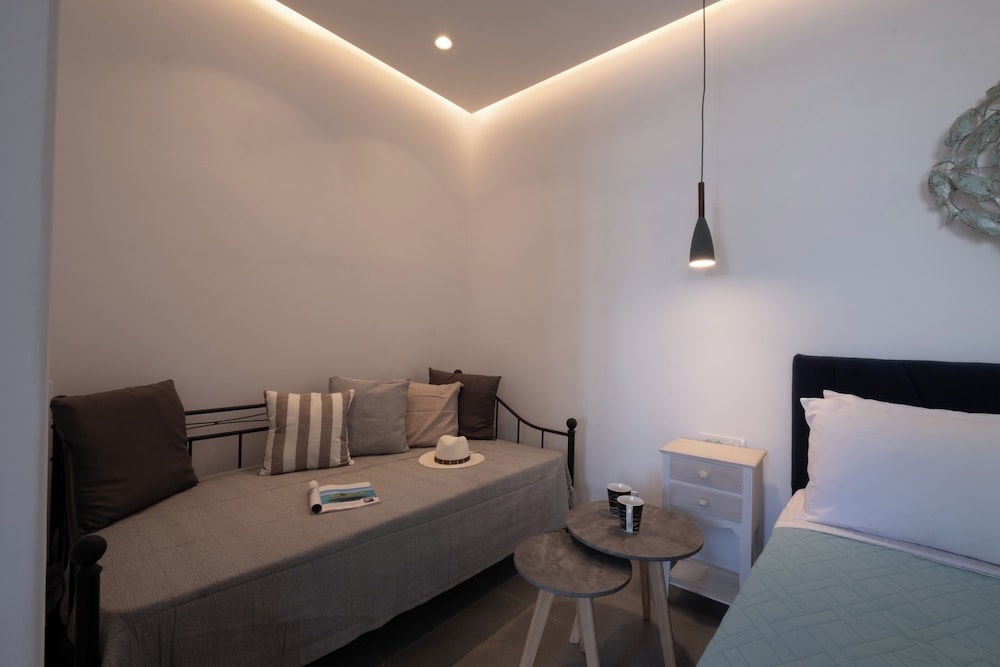 Sand Gem - Beach Apartments