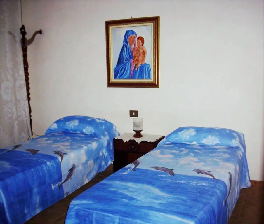 Abberi Sas Ventànas B&B