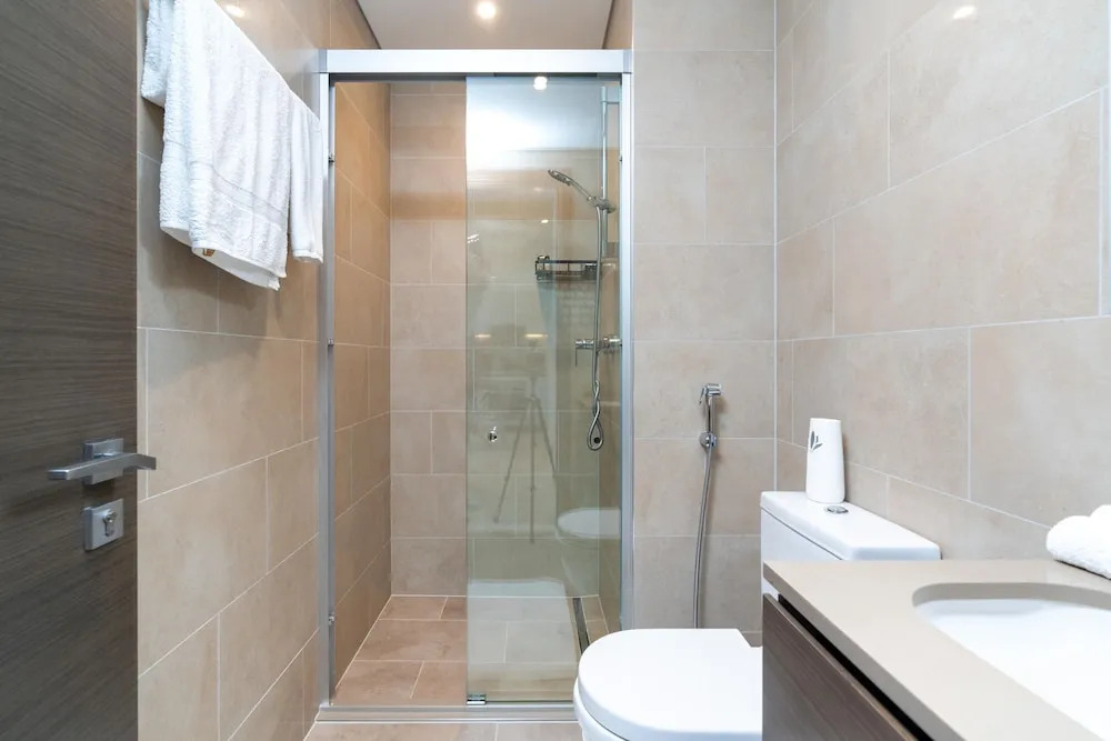 Whitesage - Elegant Apartment With Unobstructed City Views