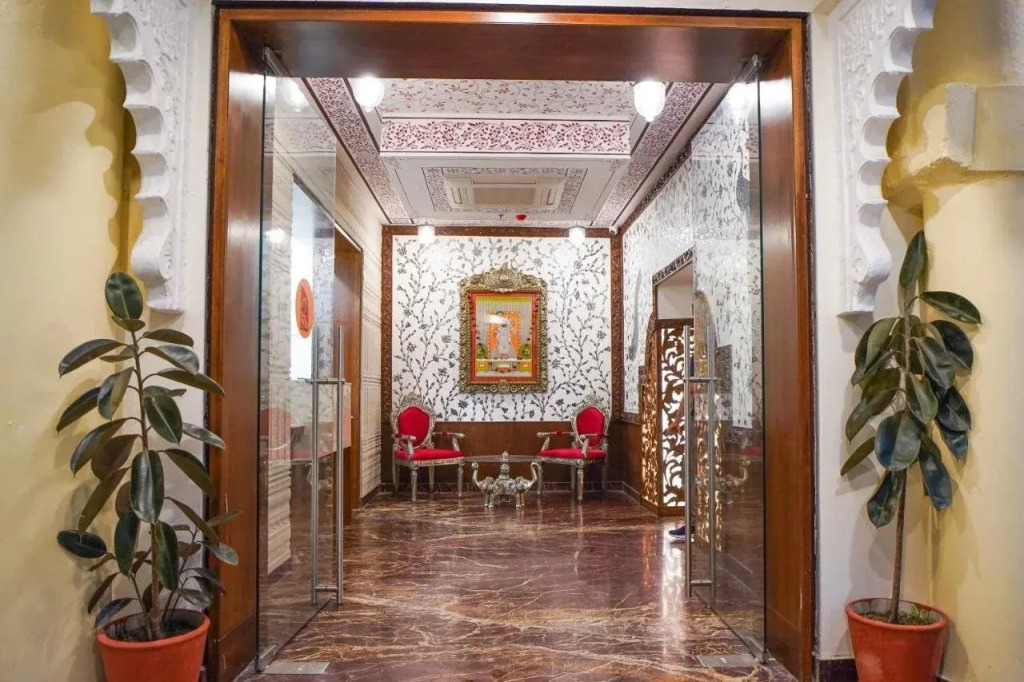 The Amar Mahal luxury boutique hotel near Fateh Sagar Lake Udaipur
